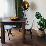 Stylish New Apartmán