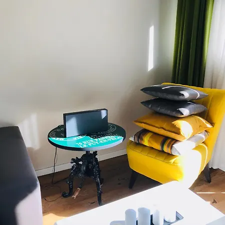 Stylish New * 그라츠